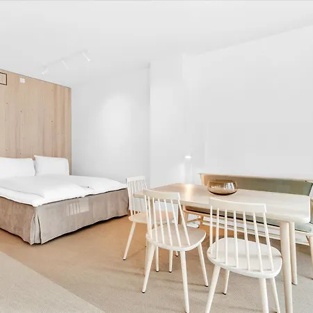 Lägenhetshotell Lux 4*