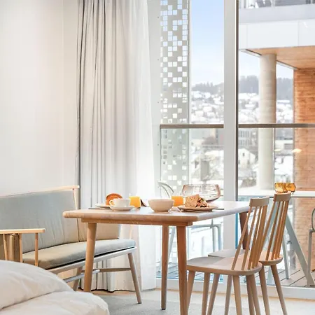 Lägenhetshotell Lux 4*