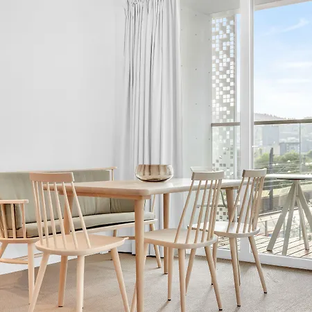 Lux Lägenhetshotell 4*